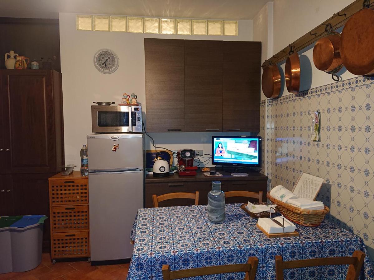 Casa Vacanze Piazza Apartment 2 Sant'Andrea di Conza Ngoại thất bức ảnh